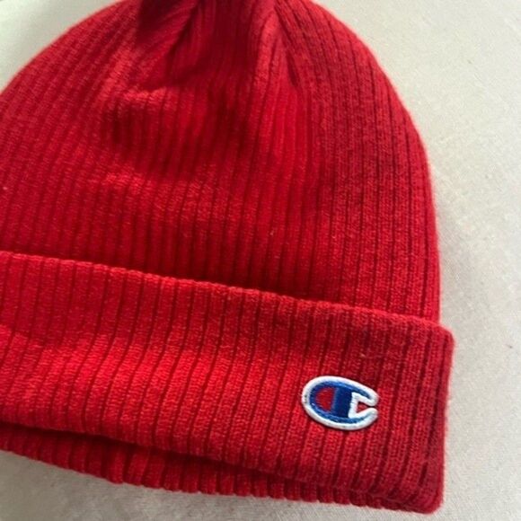 MENS Champion Men's Winter Beanie, Medium Red, cold winter Hat - Picture 5 of 7